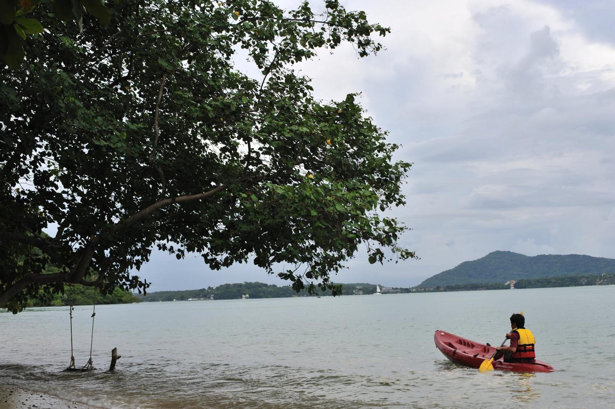 Baan Mai Beachfront Lone Island Phuket Eksteriør bilde