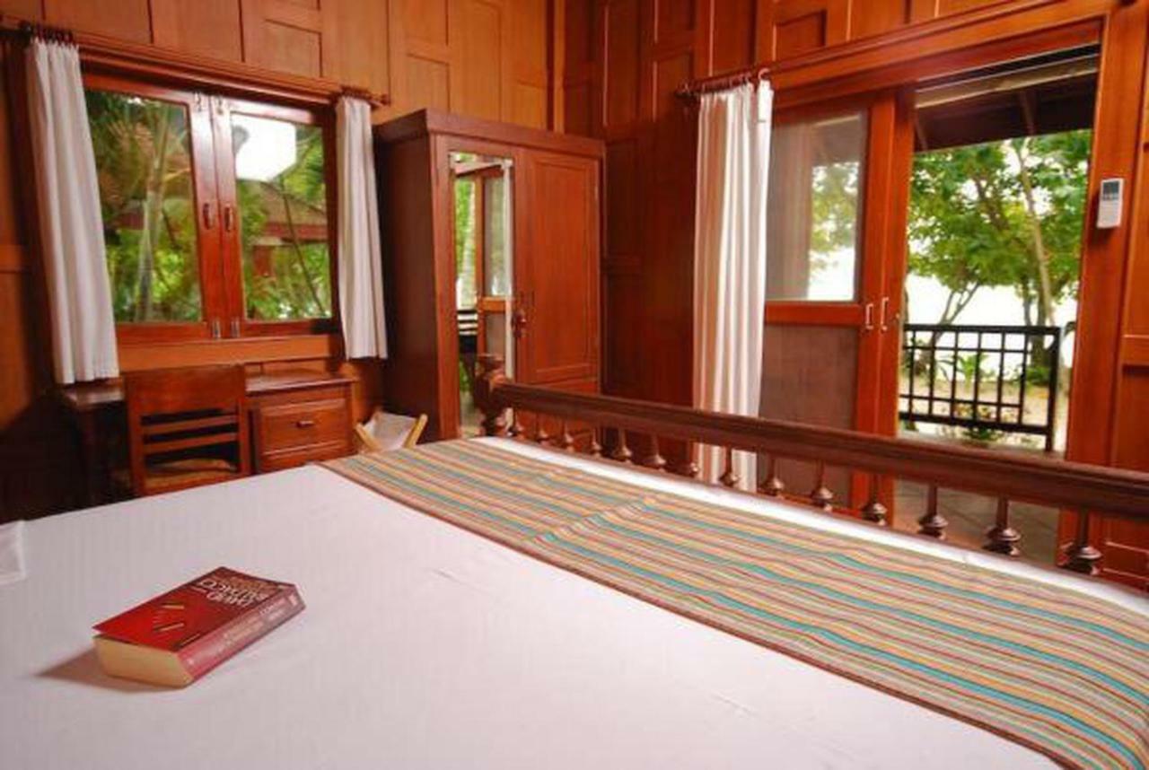 Baan Mai Beachfront Lone Island Phuket Eksteriør bilde