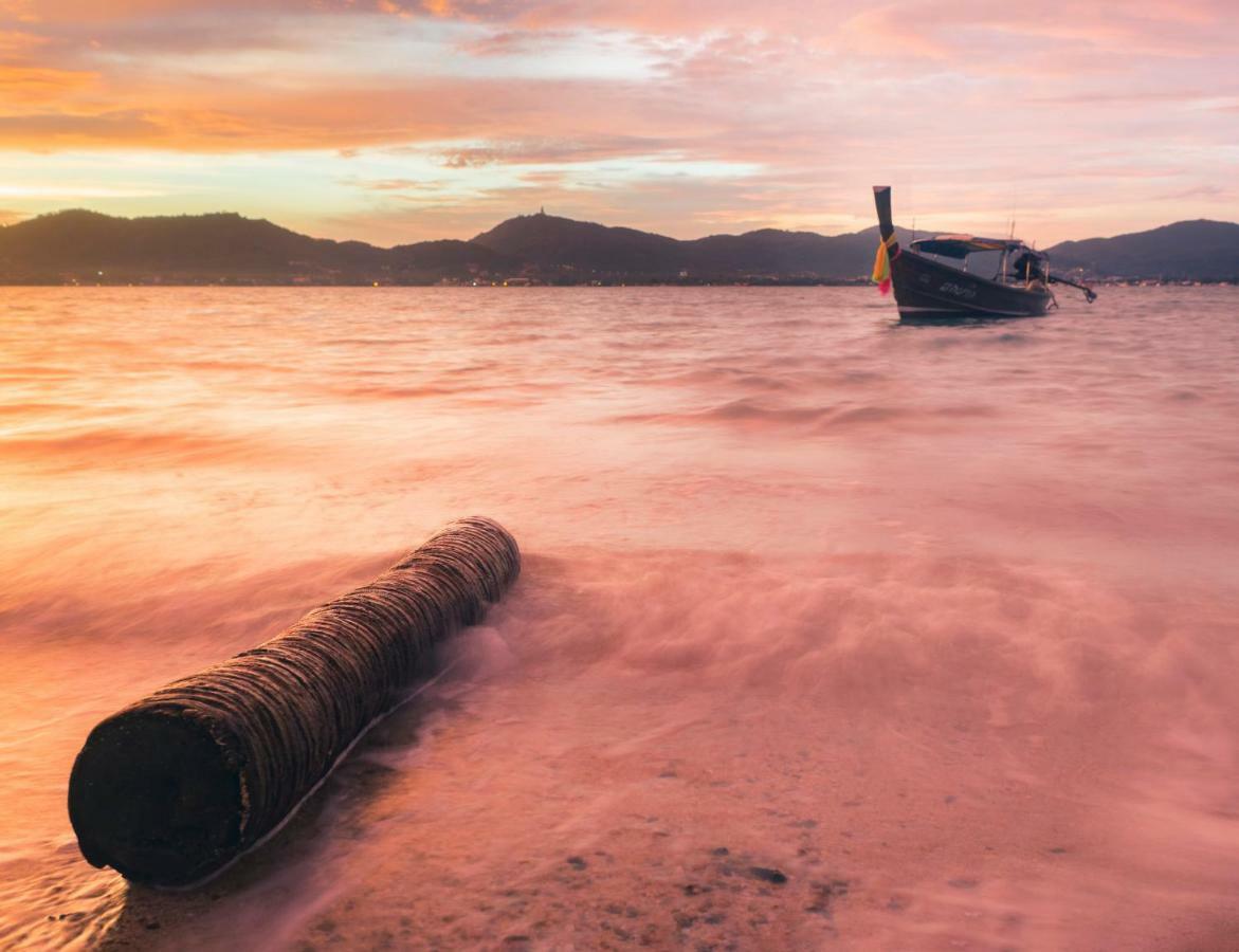Baan Mai Beachfront Lone Island Phuket Eksteriør bilde