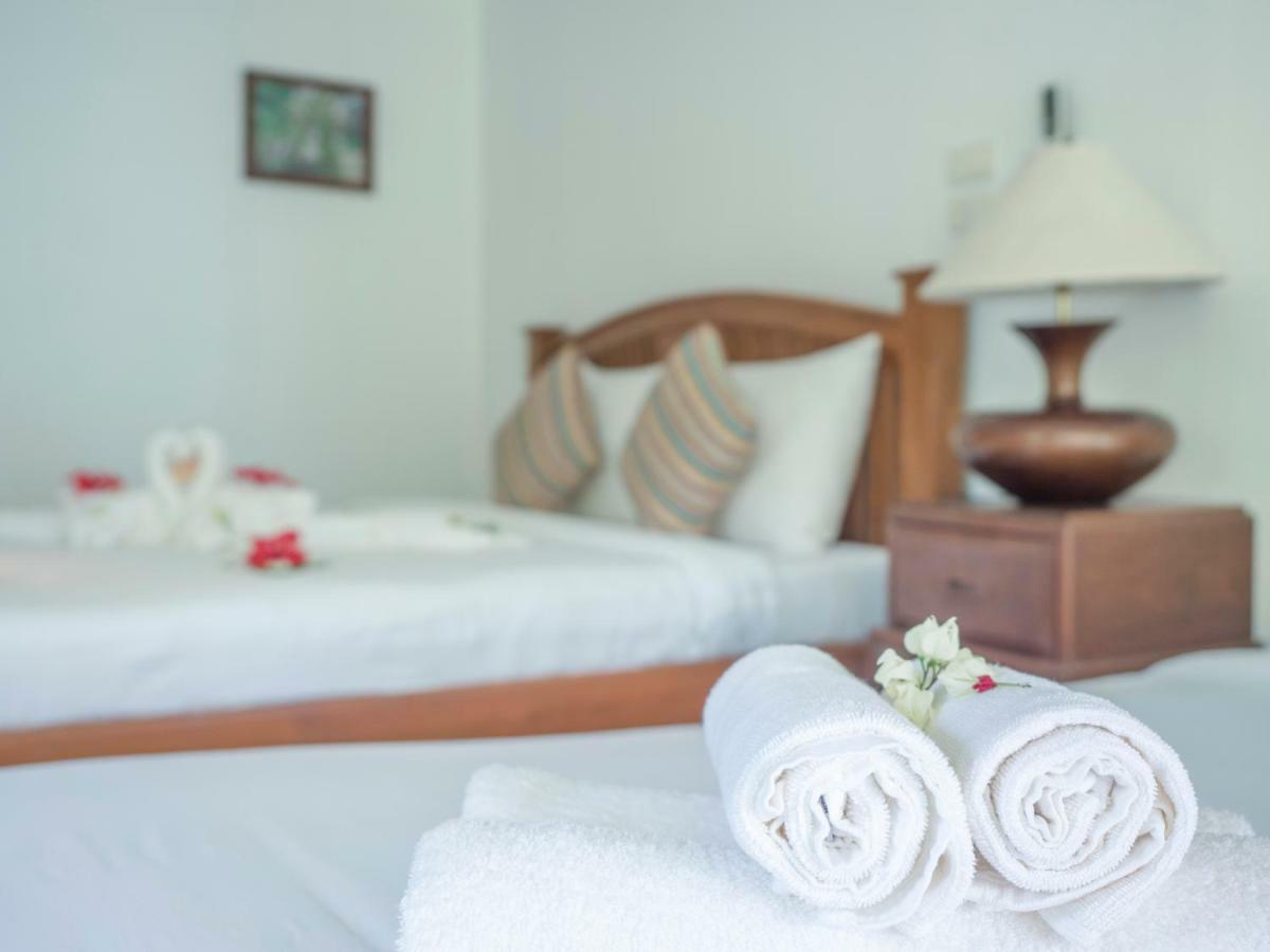 Baan Mai Beachfront Lone Island Phuket Eksteriør bilde
