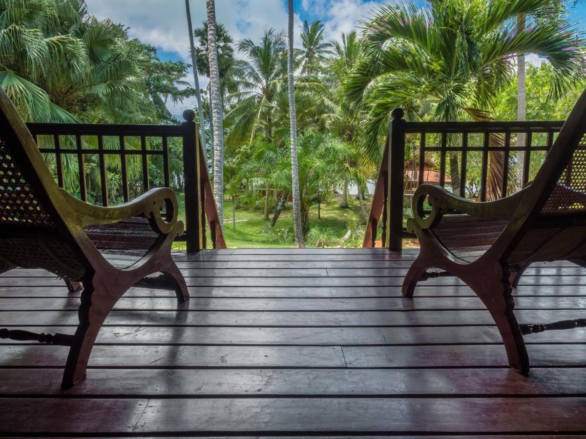 Baan Mai Beachfront Lone Island Phuket Eksteriør bilde