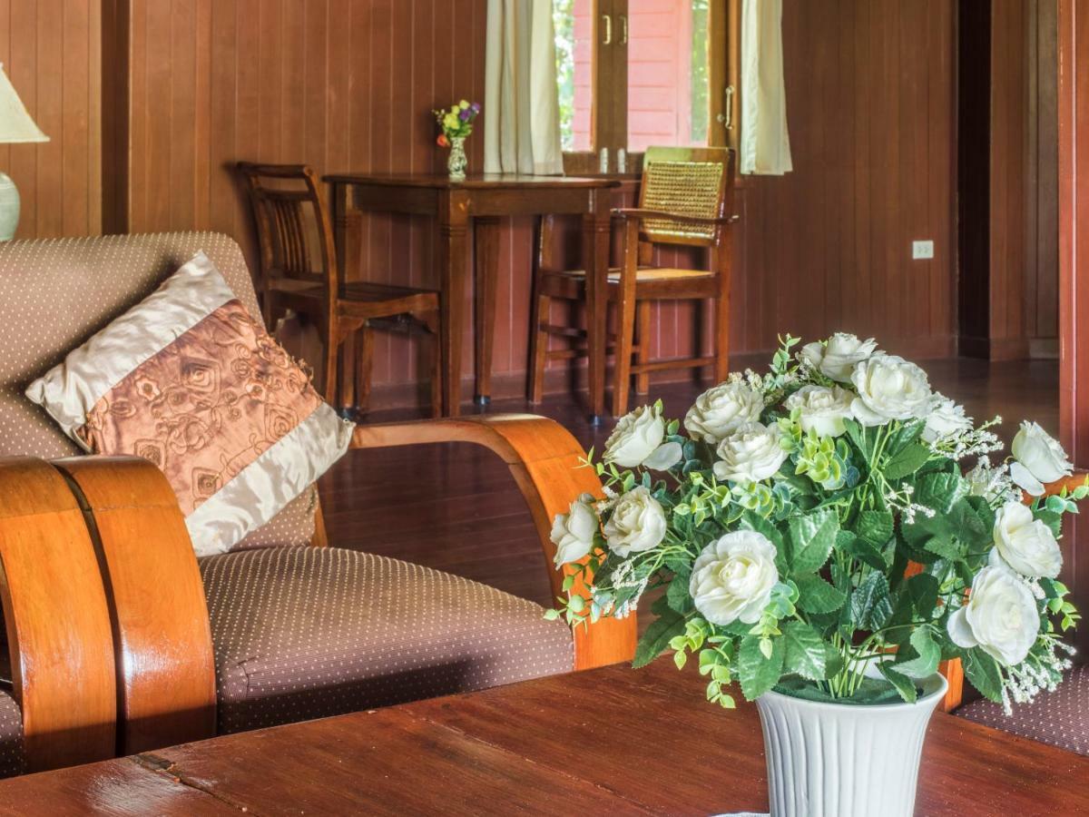 Baan Mai Beachfront Lone Island Phuket Eksteriør bilde