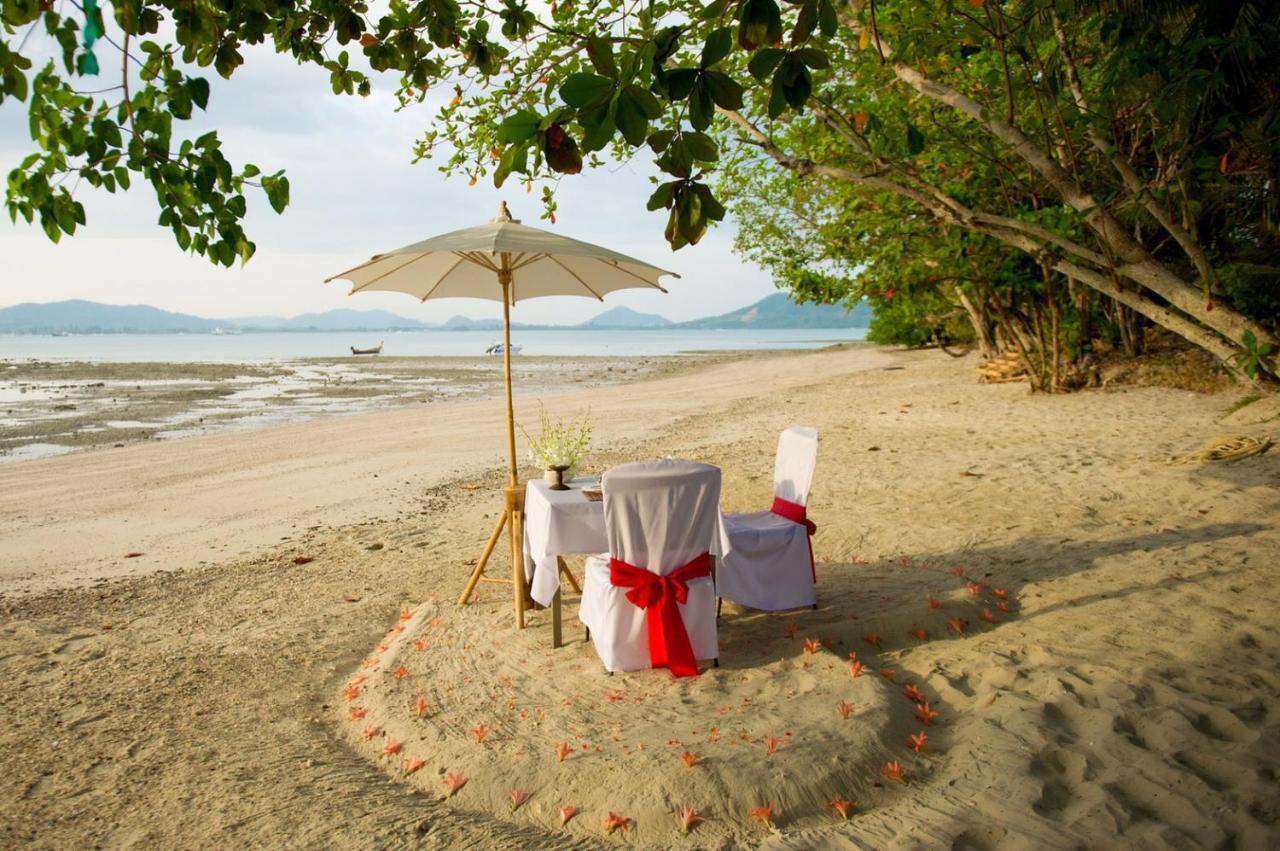 Baan Mai Beachfront Lone Island Phuket Eksteriør bilde